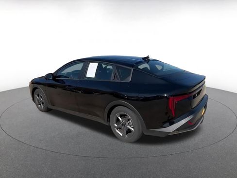 Used 2025 Kia K4 FWD image 10