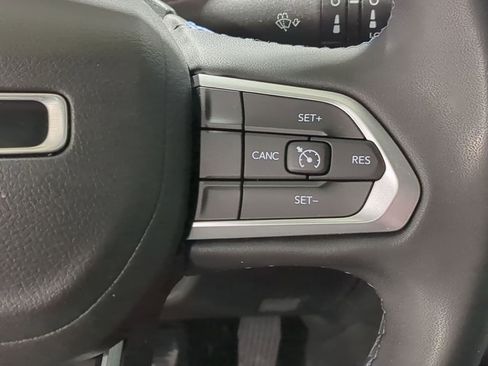 Used 2022 Jeep Compass Latitude AWD/4WD image 31