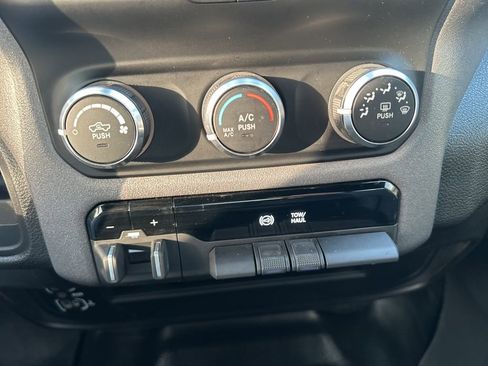 Used 2022 RAM 3500 Tradesman image 14