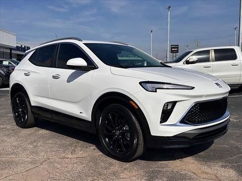 New 2026 Buick Encore GX Sport Touring image 2