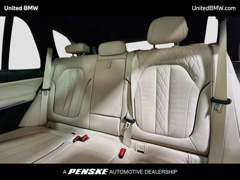 Used 2024 BMW X5 xDrive40i w/ Executive Package AWD/4WD image 13