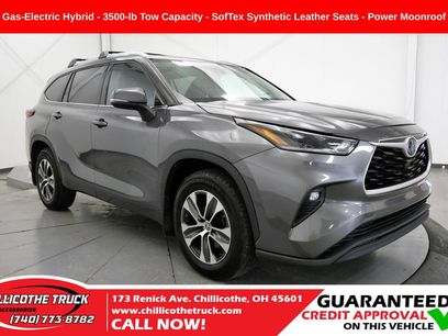 Used 2021 Toyota Highlander XLE