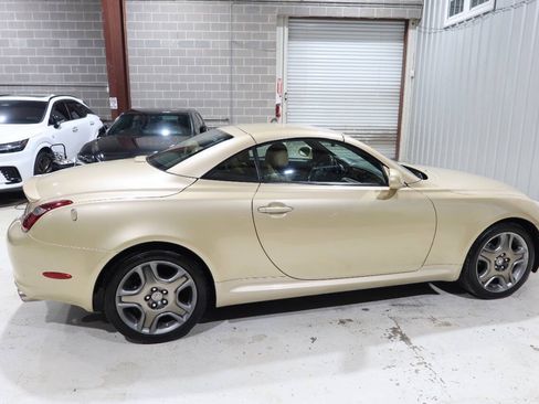 Used 2006 Lexus SC 430 Convertible w/ Preferred Accessory Pkg RWD image 41