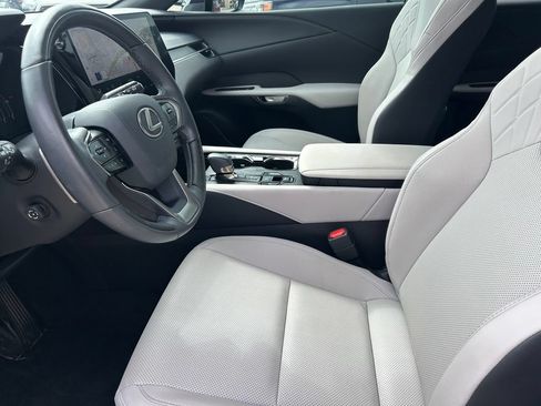 Used 2024 Lexus RX 350 Premium w/ Accessory Package (Z1) FWD image 11
