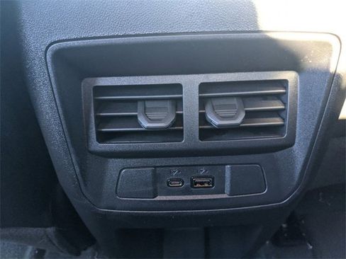 New 2025 GMC Canyon Elevation w/ Convenience Package image 15