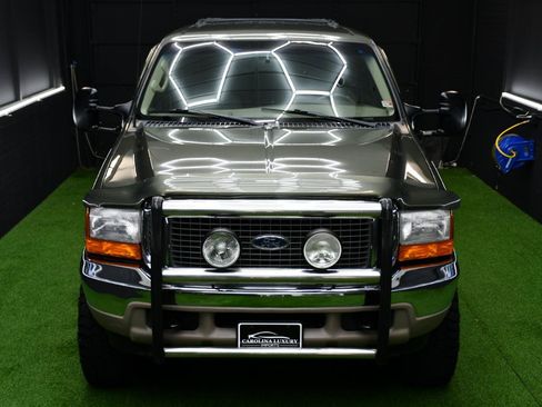 Used 2000 Ford Excursion Limited AWD/4WD image 11