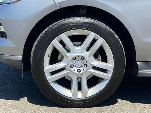 Used 2015 Mercedes-Benz ML 350 4MATIC image 11