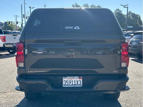 Used 2023 Chevrolet Colorado LT w/ LT Convenience Package AWD/4WD image 6