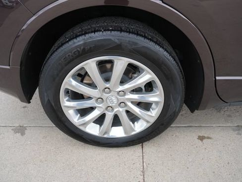 Used 2020 Buick Envision Essence AWD/4WD image 16