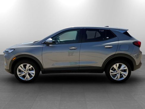 Used 2025 Buick Encore GX Preferred AWD/4WD image 10