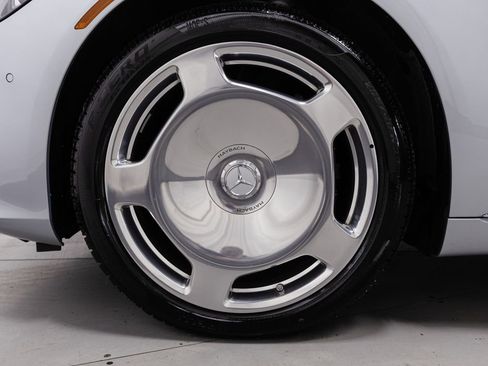 Certified 2024 Mercedes-Benz Maybach S 580 4MATIC image 40
