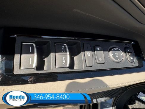 New 2025 Honda Accord Hybrid Touring image 9