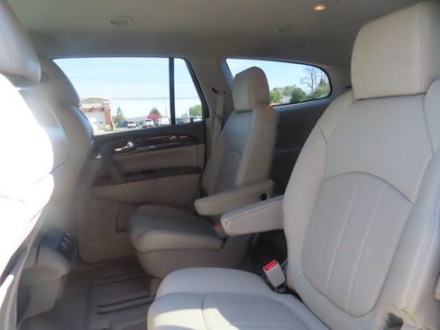 Used 2017 Buick Enclave Leather w/ Trailering Package AWD/4WD image 21