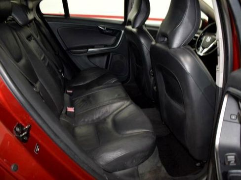 Used 2012 Volvo S60 T5 image 11