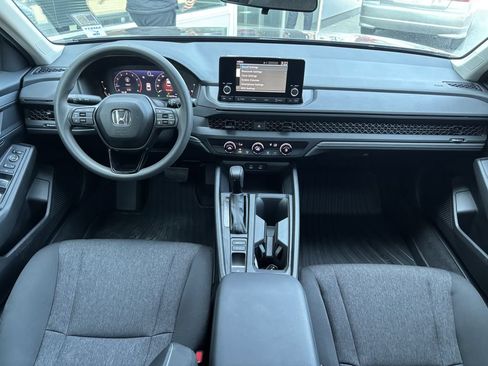 Used 2025 Honda Accord LX image 20