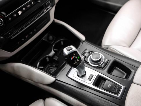 Used 2014 BMW X6 M AWD/4WD image 27