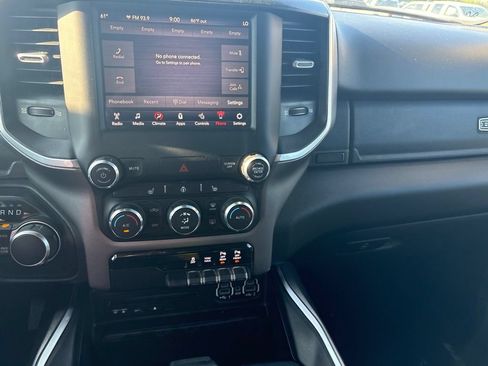 Used 2019 RAM 1500 Big Horn AWD/4WD image 17