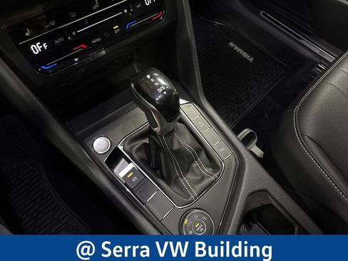 Certified 2024 Volkswagen Tiguan SE R-Line image 27
