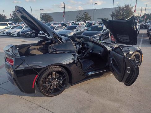 Used 2014 Chevrolet Corvette Stingray 2dr Coupe w/ 3LT Preferred Equipment Group image 9