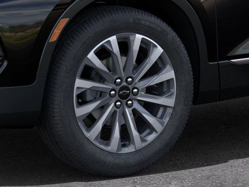 New 2025 Chevrolet Blazer Premier w/ Enhanced Convenience Package image 9
