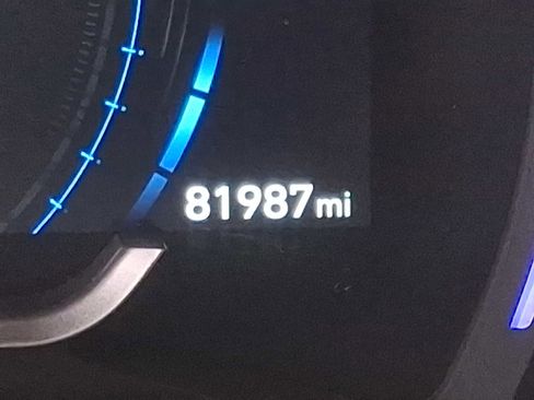 Used 2019 Hyundai Santa Fe SEL image 20