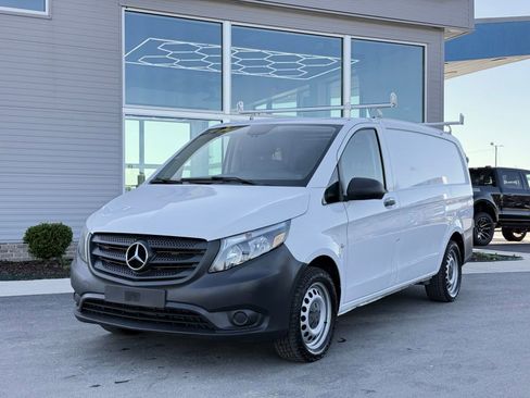 Used 2018 Mercedes-Benz Metris image 8