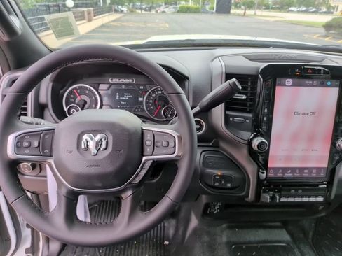 New 2026 RAM 5500 Tradesman AWD/4WD image 33