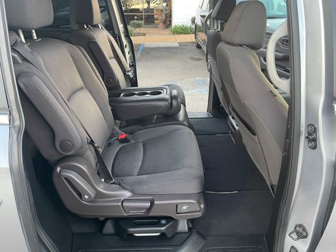 Used 2020 Honda Odyssey EX image 14