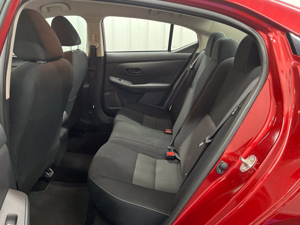 Used 2024 Nissan Sentra SV FWD image 15