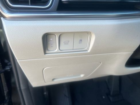 New 2025 Kia Sorento EX image 11