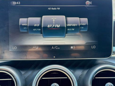 Used 2017 Mercedes-Benz C 63 AMG Sedan image 29