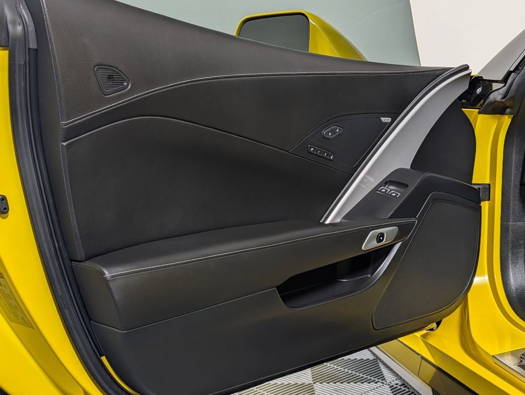 Used 2019 Chevrolet Corvette Grand Sport RWD image 25