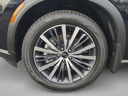 Used 2025 INFINITI QX60 Pure image 25