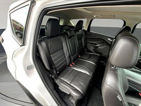 Used 2017 Ford Escape Titanium AWD/4WD image 29