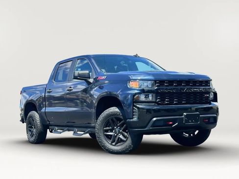Used 2019 Chevrolet Silverado 1500 Custom Trail Boss w/ Custom Convenience Package AWD/4WD image 10