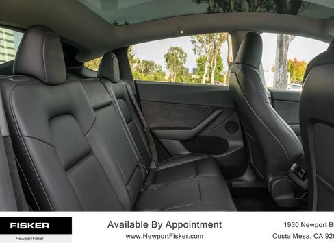 Used 2023 Tesla Model Y 2WD image 27