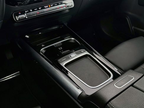 Certified 2026 Mercedes-Benz GLA 250 4MATIC image 7