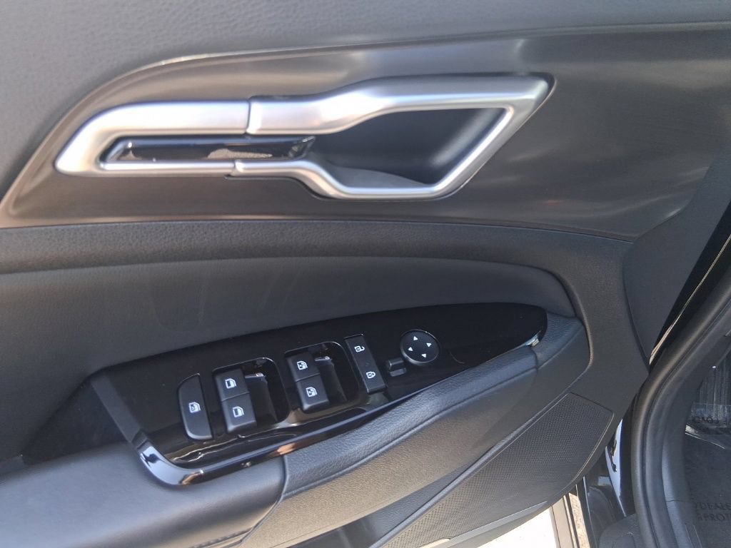 Certified 2024 Kia Sportage EX FWD image 10