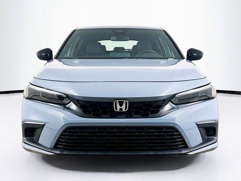 Used 2023 Honda Civic Sport image 2