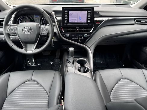 Certified 2023 Toyota Camry SE FWD image 18