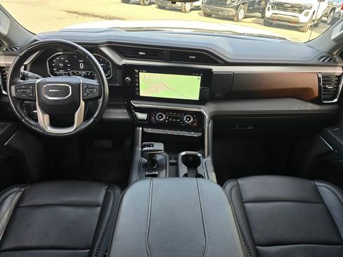 Certified 2023 GMC Sierra 1500 Denali image 5