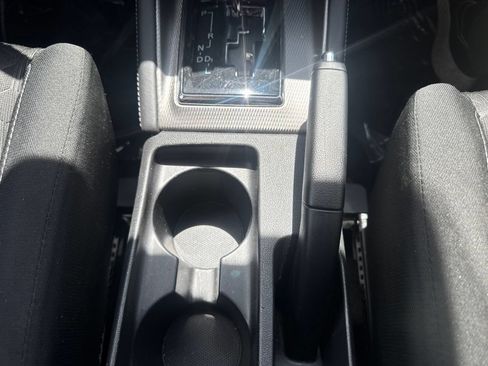 Used 2025 Mitsubishi Outlander Sport ES AWD/4WD image 26
