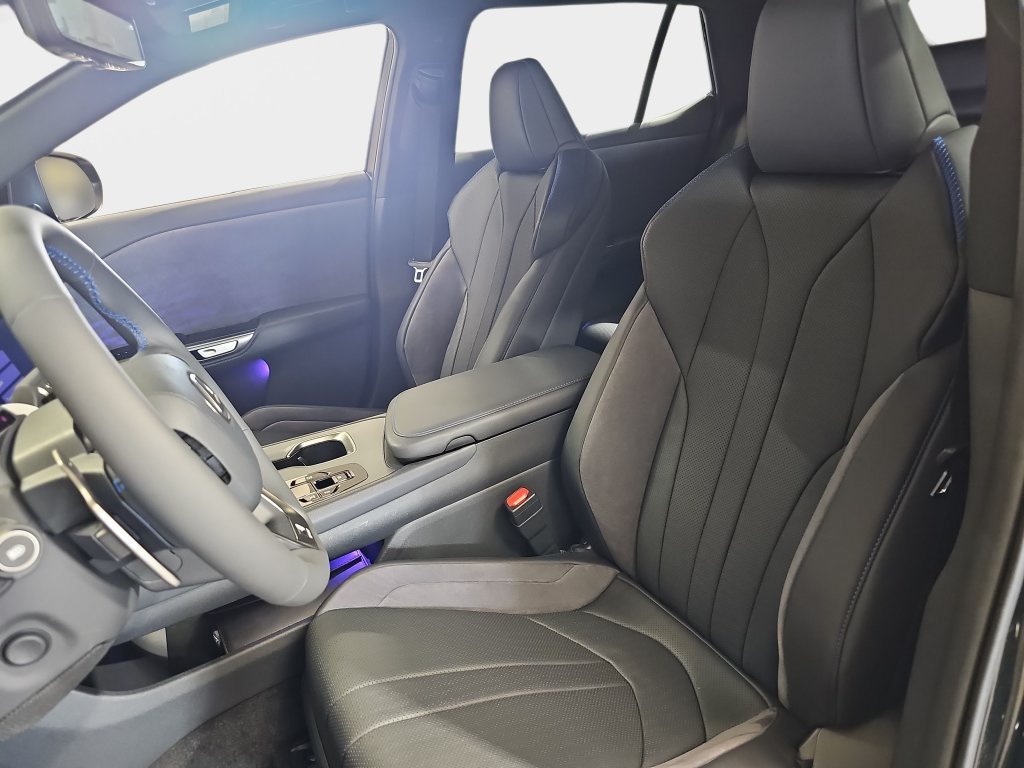 New 2026 Lexus RZ 450e AWD image 15