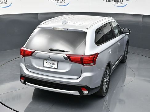 Used 2017 Mitsubishi Outlander ES FWD image 26