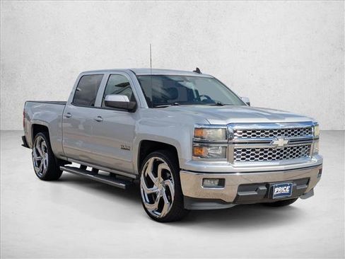Used 2015 Chevrolet Silverado 1500 LT w/ Texas Edition, 1LT Trim image 3