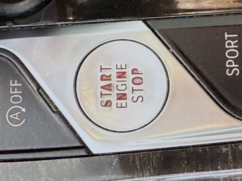 Used 2019 BMW 330i 330i w/ Premium Package image 21