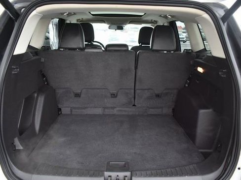 Used 2018 Ford Escape SEL image 38