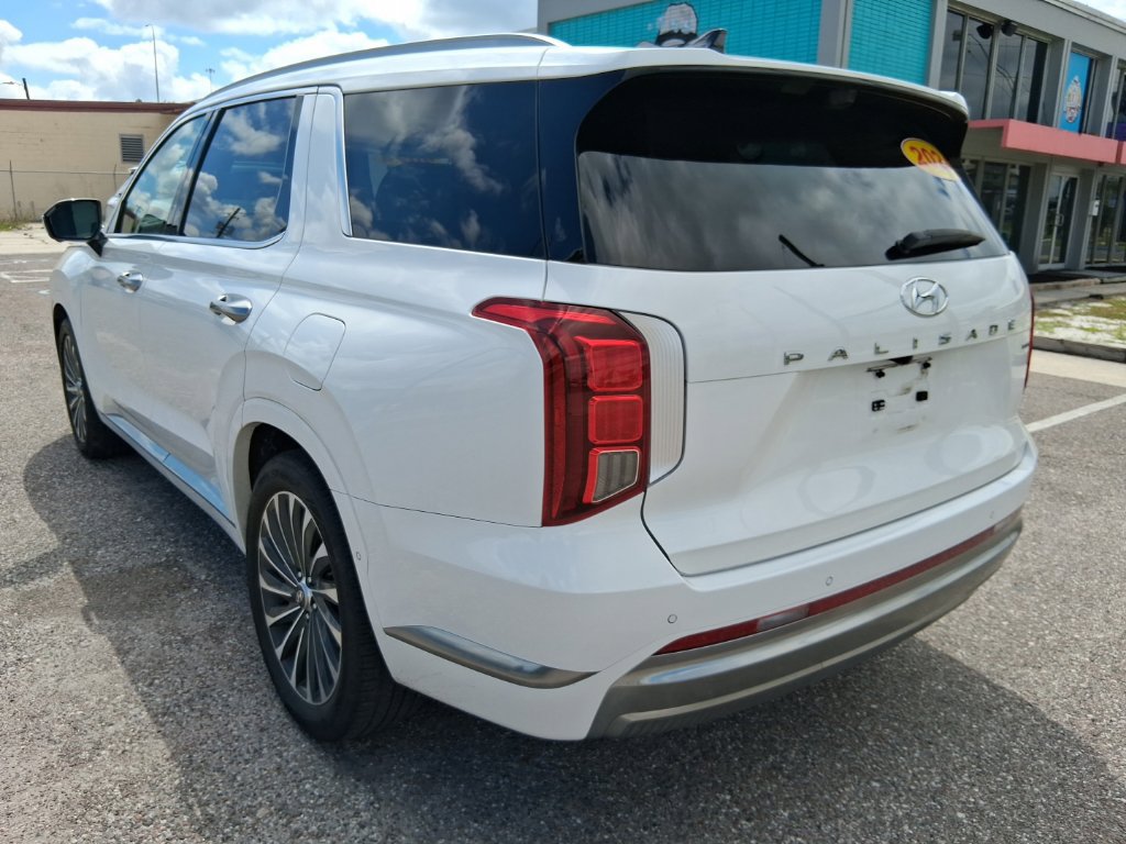 Used 2024 Hyundai Palisade Calligraphy AWD/4WD image 5
