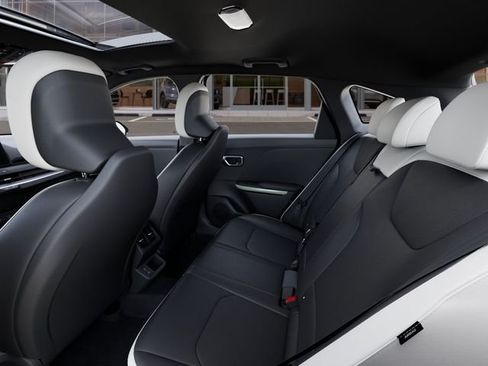 New 2026 Kia K4 GT-Line Turbo FWD image 18