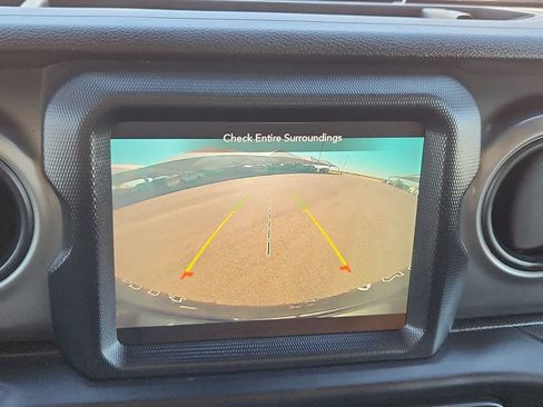 Used 2021 Jeep Wrangler Unlimited Sport image 11